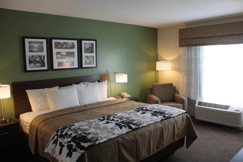 Sleep Inn & Suites Garden City Δωμάτιο φωτογραφία